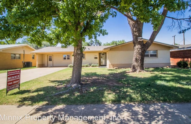 4926 17th Pl - 4926 17th Place, Lubbock, TX 79416