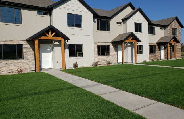 Photo of Beautiful Springville Townhome