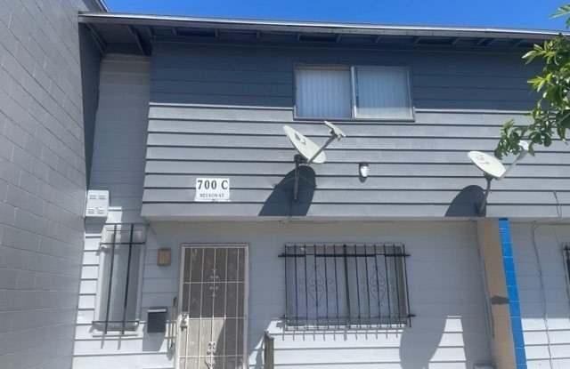 Photo of 700 E Nelson Avenue