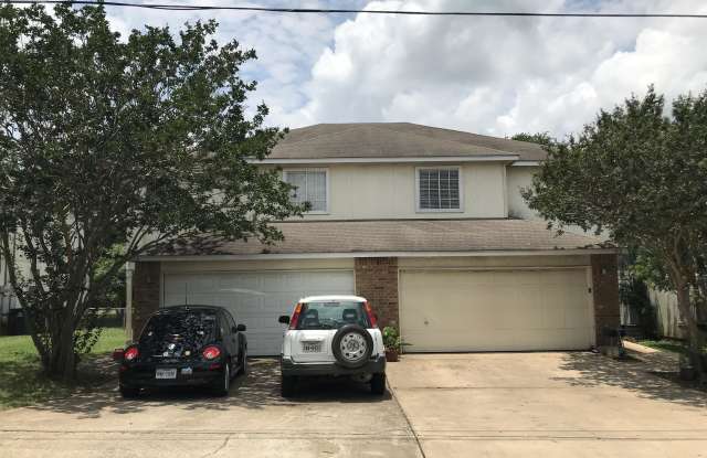 1013 Sagewood Trail