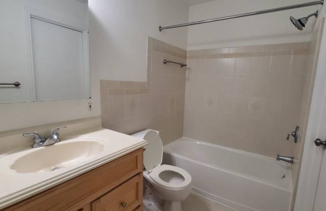 OPEN HOUSE This Sunday 1/11/26 @ 3:00PM until 3:30PM Charming 1-Bedroom Condo in Prime Sandy Springs Location!