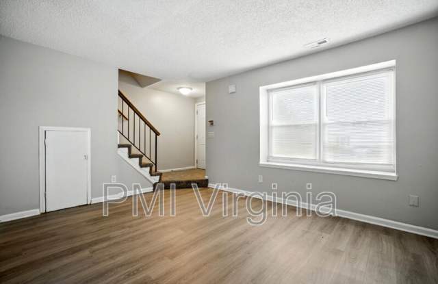 1077 Commonwealth Pl