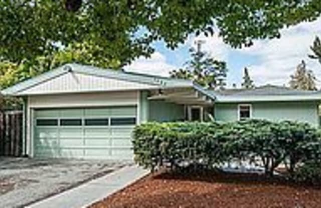 1124 Grand Street - 1124 Grand Street, Redwood City, CA 94061