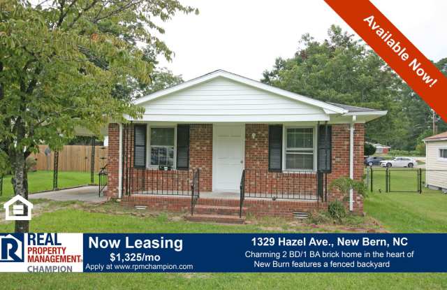 Photo of Charming 2 BD/1 BA Bungalow with Fenced Backyard