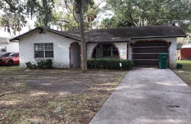 1512 Mobile Avenue - 1512 Mobile Avenue, Holly Hill, FL 32117