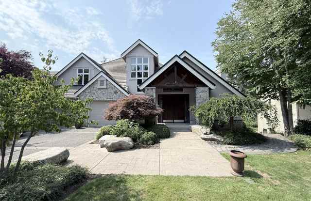2513 204th Terrace Northeast