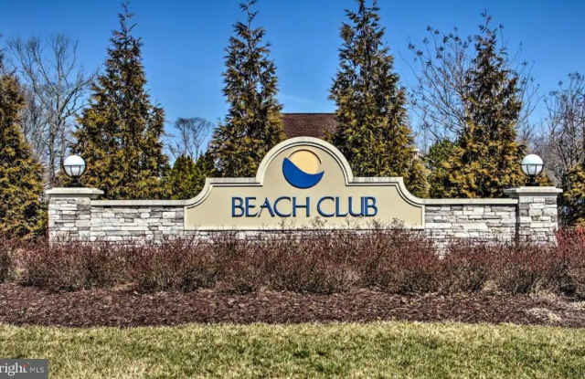 39 BEACH CLUB AVENUE