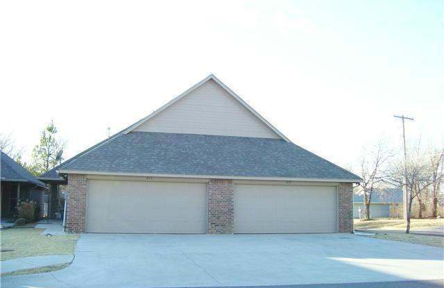 421 Sterling Pointe Way