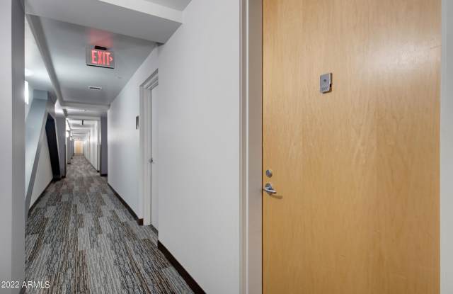 7127 E RANCHO VISTA Drive