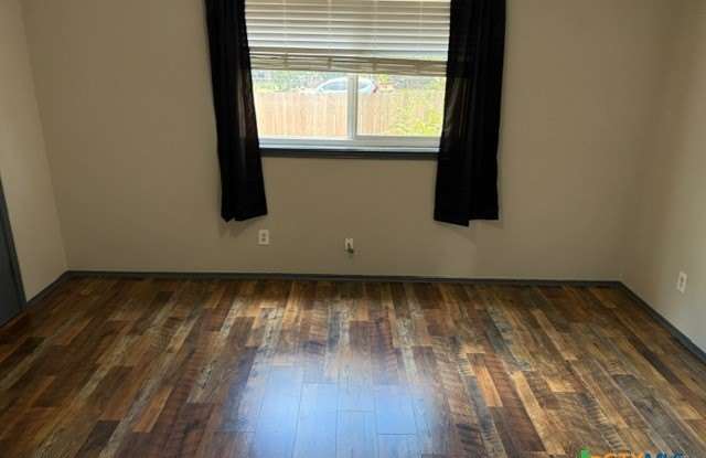 1113 Dartmouth unit: A