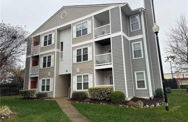 Photo of 1833 Chantilly Court