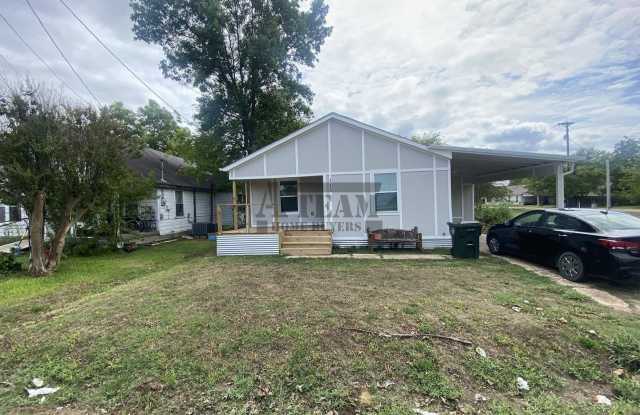Beautiful 2 Bed 1 Bath house for rent!!