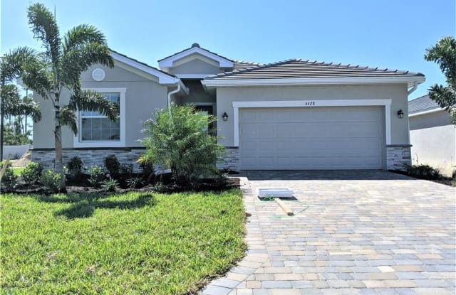 4428 Lemongrass DR - 4428 Lemongrass Drive, Fort Myers, FL 33916