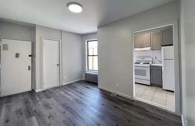 424 E 116th St - 424 East 116th Street, New York City, NY 10029