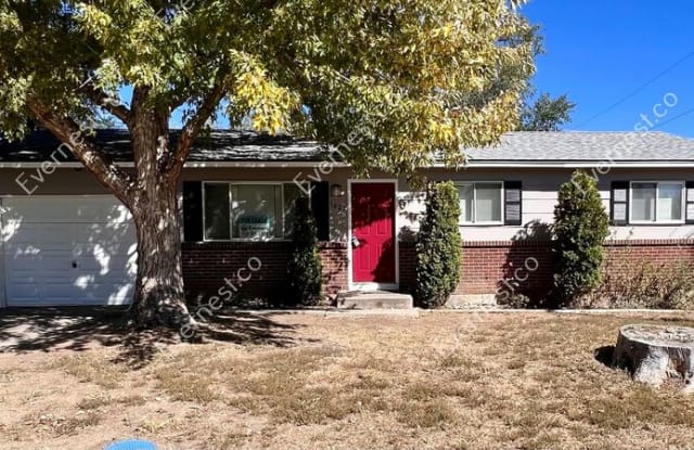 1623 Maxwell Street - 1623 Maxwell Street, Stratmoor, CO 80906