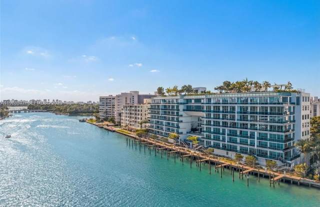 9221 E Bay Harbor Dr