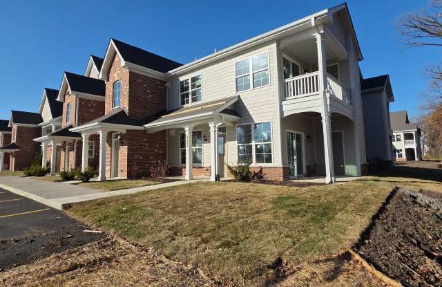 Emery Oak -2Br/2Ba Rental Home-Second Floor