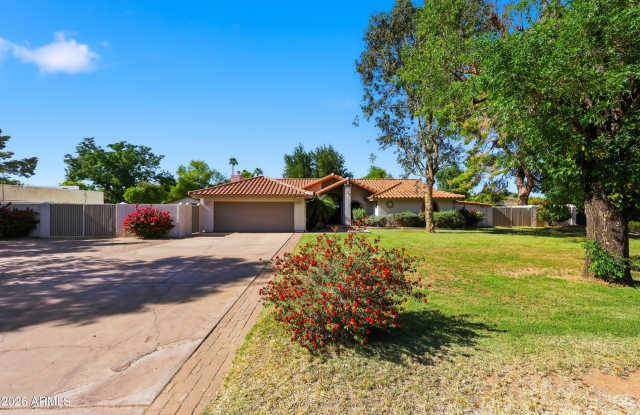 10432 W Avalon Drive