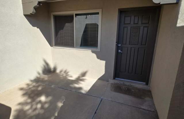 1048 Monte Largo Drive NE