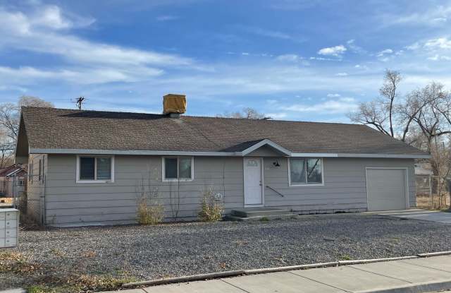 Photo of 518 S. 8th St.