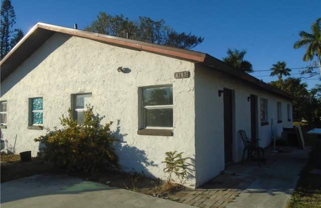 8265 Beacon Boulevard