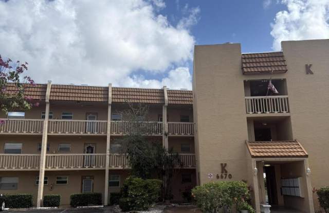 6670 Royal Palm Boulevard