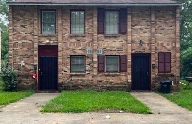 2136 East Drive