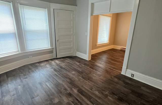 Photo of 668 Jefferson Street - A