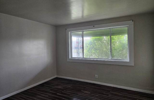 Photo of 2279 Broadway