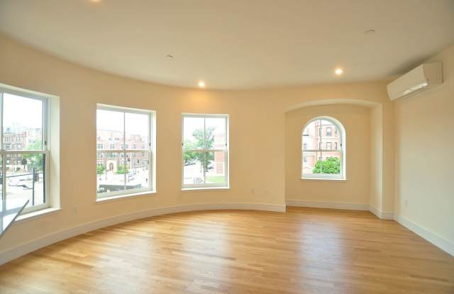 Photo of Modern Renovated Top-Floor Brownstone @ Audubon Circle