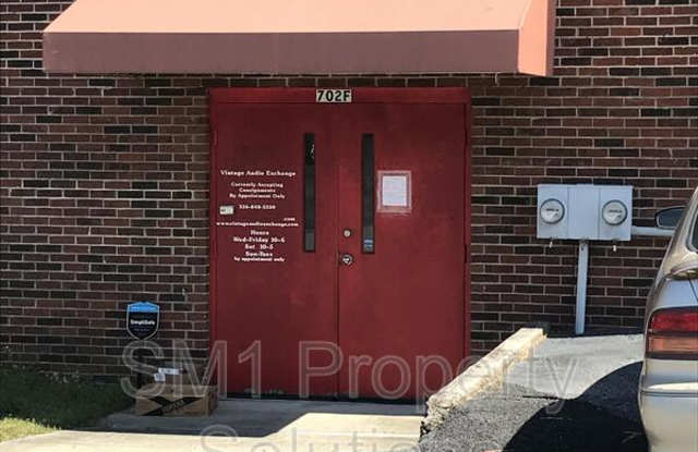 702 West Main Street - F