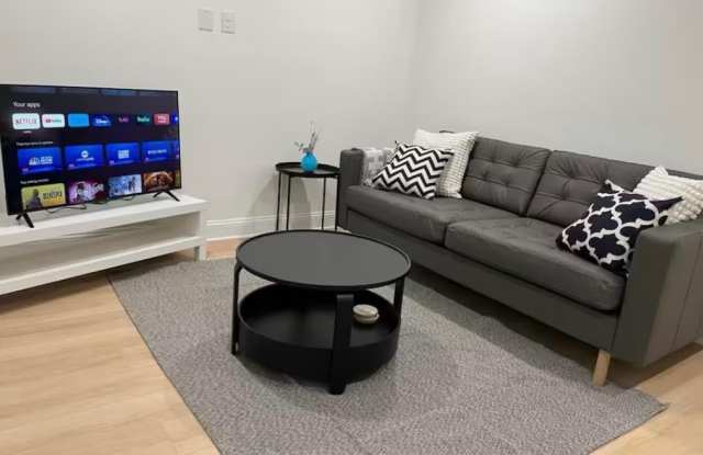 Photo of 1316 MONTELLO Avenue NE