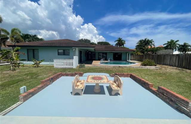 3080 NE 43rd St - 3080 NE 43rd St, Fort Lauderdale, FL 33308