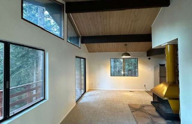 Amazing Recently Renovated Chalet.