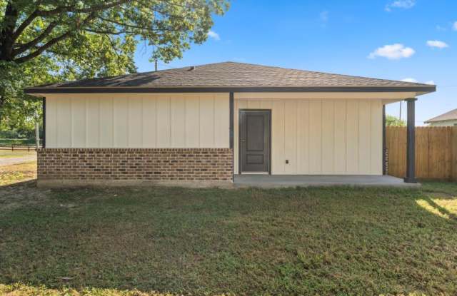 806 South Main Street