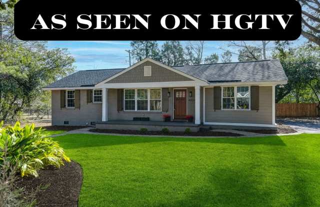 Photo of Renovated home in Forest Acres for rent!