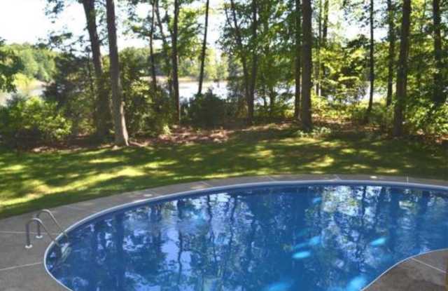 12383 MILL CREEK LANE