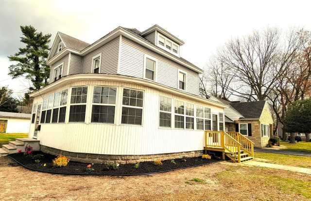 601 East Grove Street - A