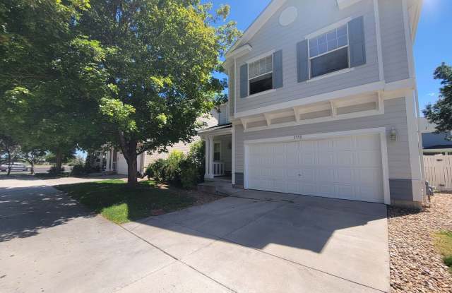 West Longmont 2 story single family home for rent in the much desired Renaissance neighborhood