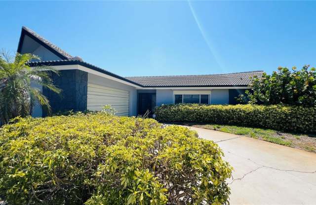 302 MONTE CRISTO BOULEVARD