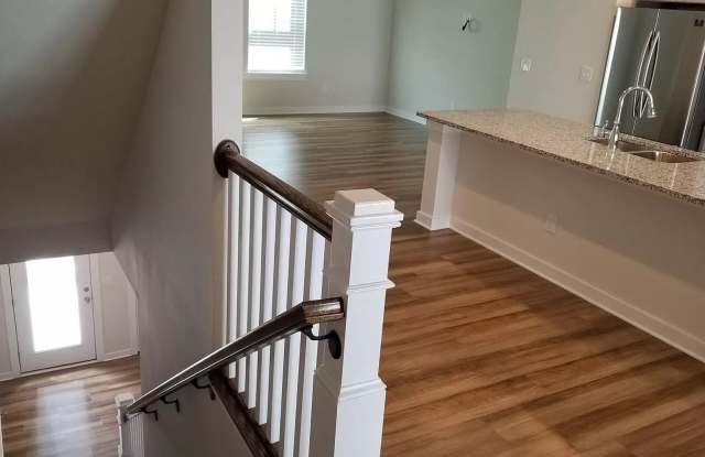 Room in 3 Bedroom Home at 1024 Sharon Towns Dr
