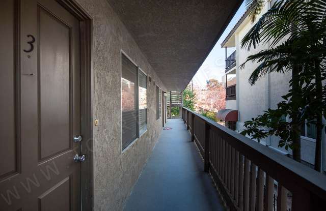 Third Avenue Apartments