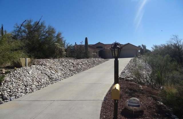 Photo of 5704 E Rio Verde Vista