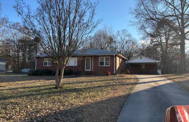 3 bedroom Salisbury home