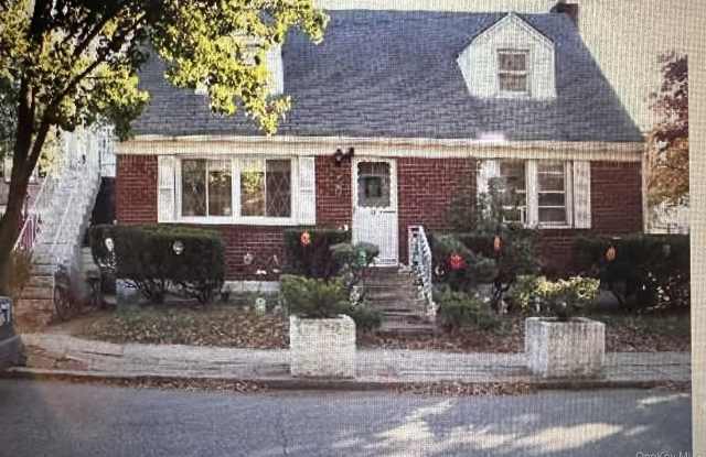 62 ash Street