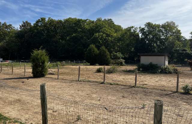 Photo of 4190 Bowers Road - 1