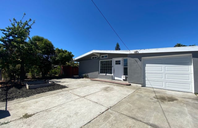 27829 Orlando Ave - 27829 Orlando Avenue, Hayward, CA 94545