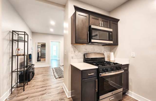 Photo of Beautiful 4BD Behind Yale Campus!