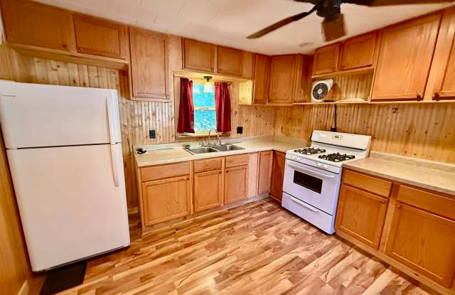 802 2nd Street Northwest