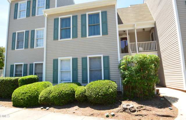 3319 Tarleton W